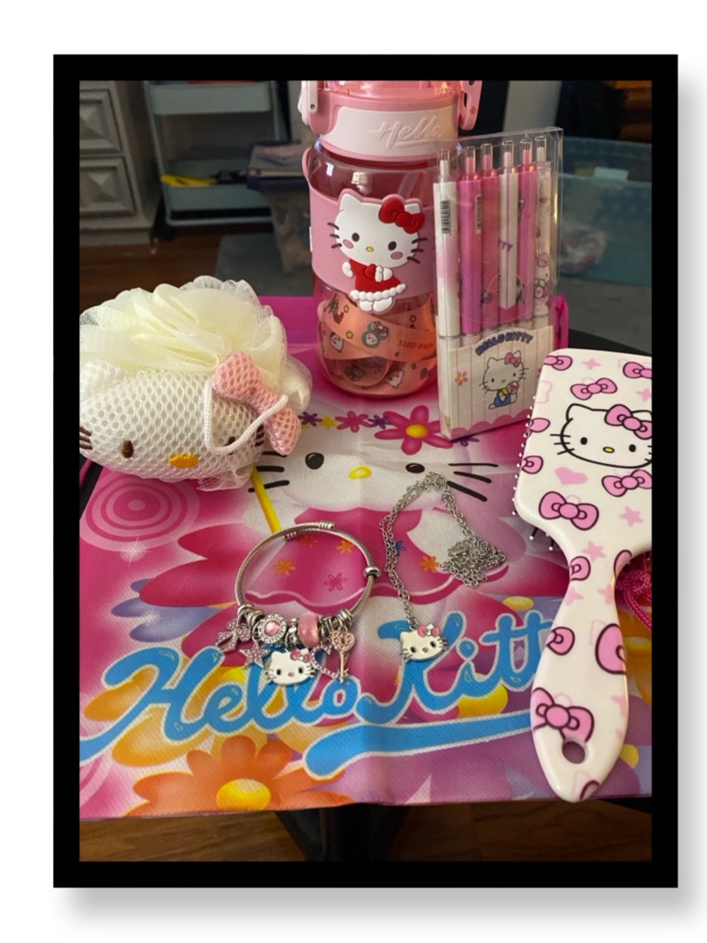 🆕 Hello Kitty Bundle